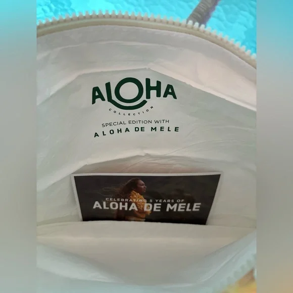 ALOHA Collection by Aloha De Mele Mei Day Mid Clutch/Pouch (NWT) - Picture 13 of 13